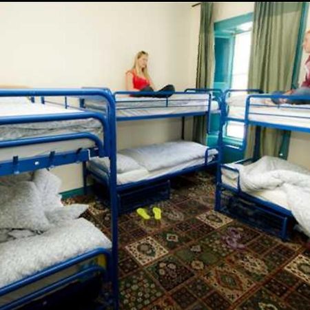 Cashel Holiday Hostel エクステリア 写真
