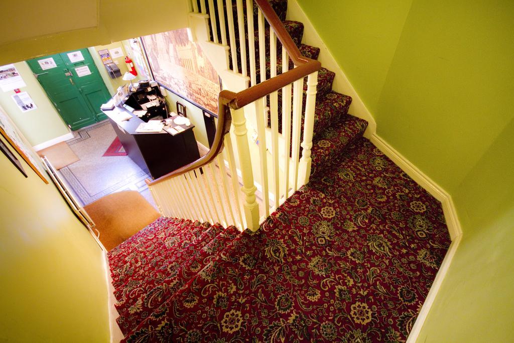 Cashel Holiday Hostel エクステリア 写真